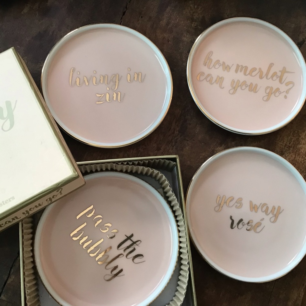 Price Firm! Set of 4 ceramic wine coasters